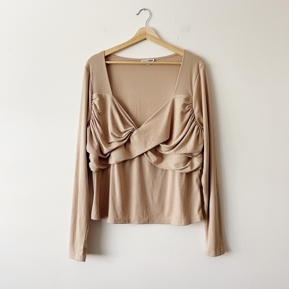 Fashion nova twisted ribbed top